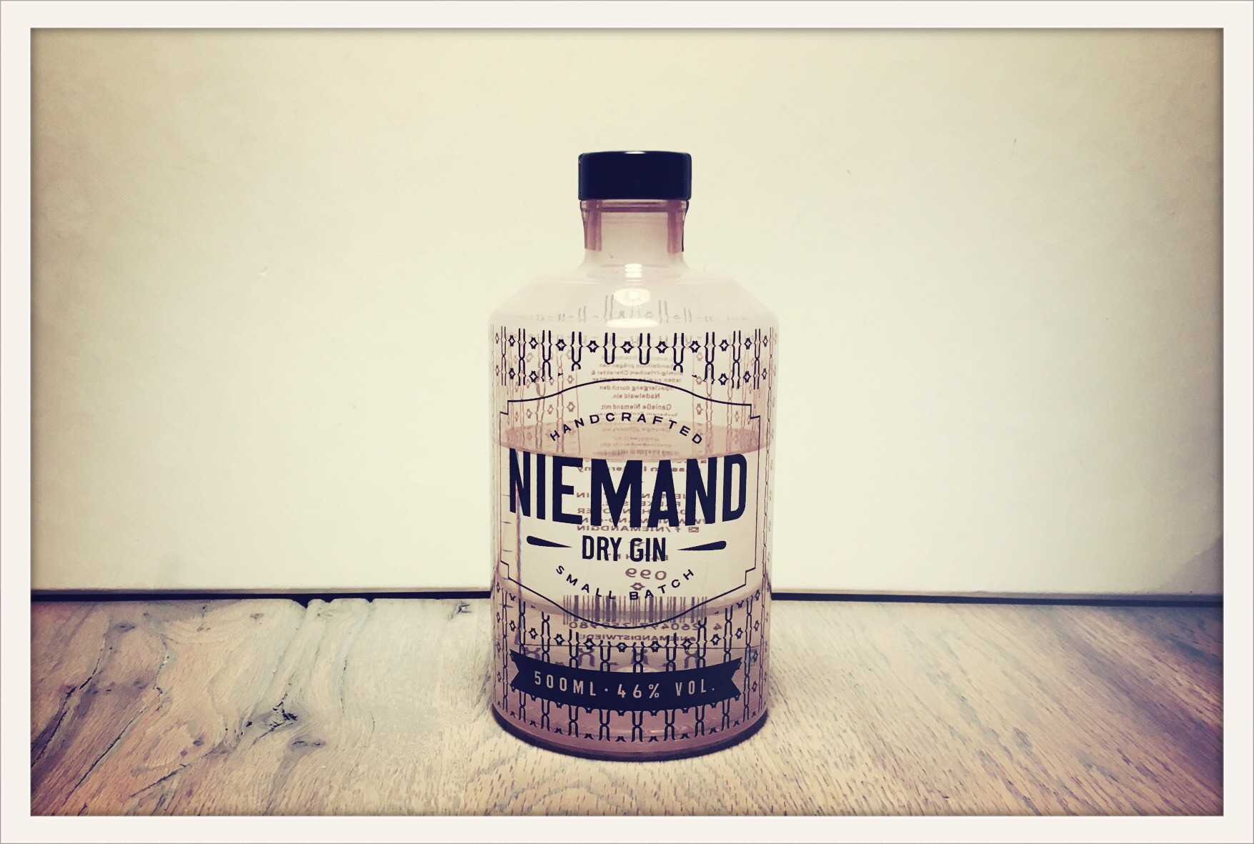 Niemand Dry Gin